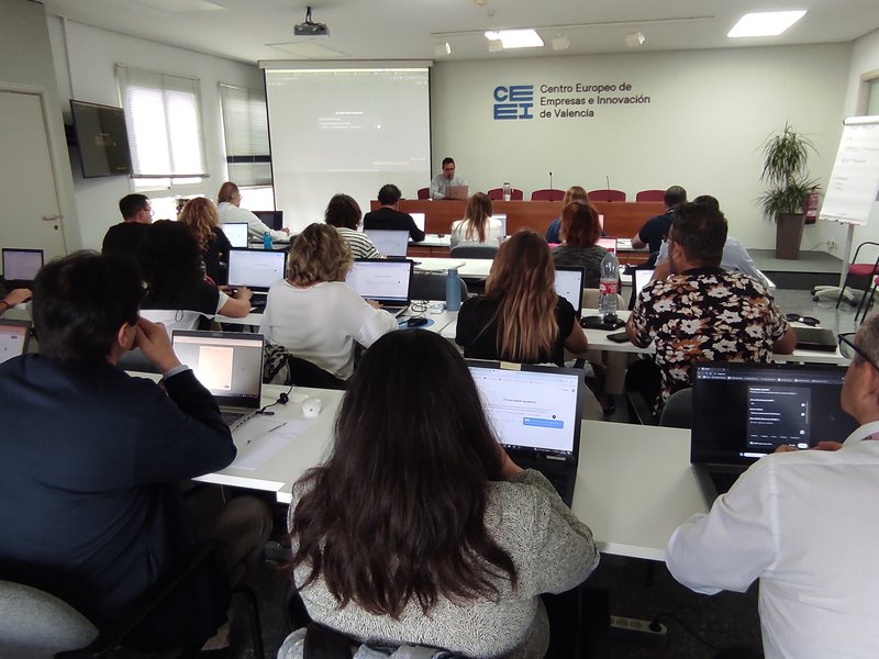 CEEI Valencia ense�a a los agentes del territorio a optimizar su trabajo con la Inteligencia Artificial