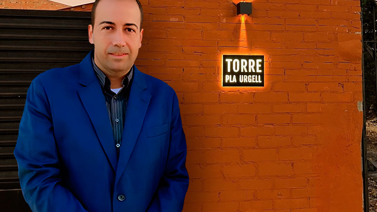 Entrevista a Esteve Niub�: Arquitecto con dos premios internacionales, nos abre las puertas de su proyecto m�s personal