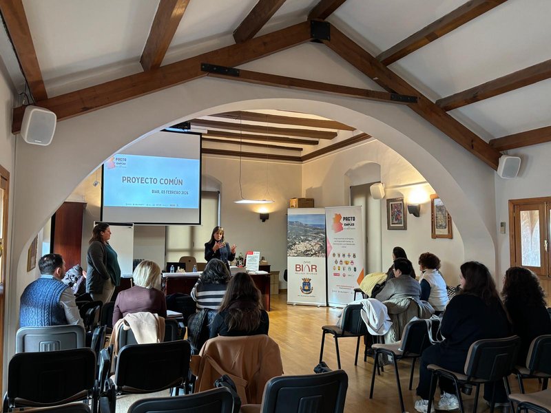 Pacto por el Empleo Vinalop�