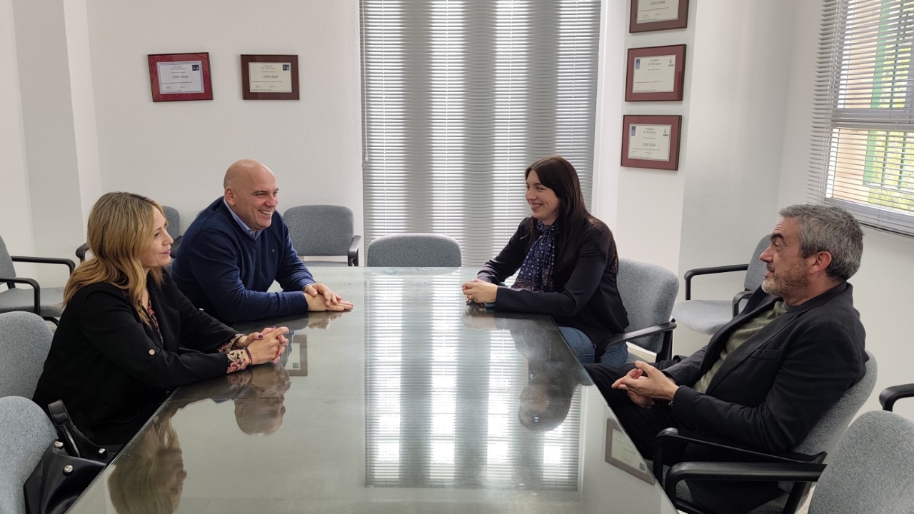 El CEEI Elche y UGT mantienen un encuentro para establecer nuevas v�as de colaboraci�n para impulsar el empleo de calidad