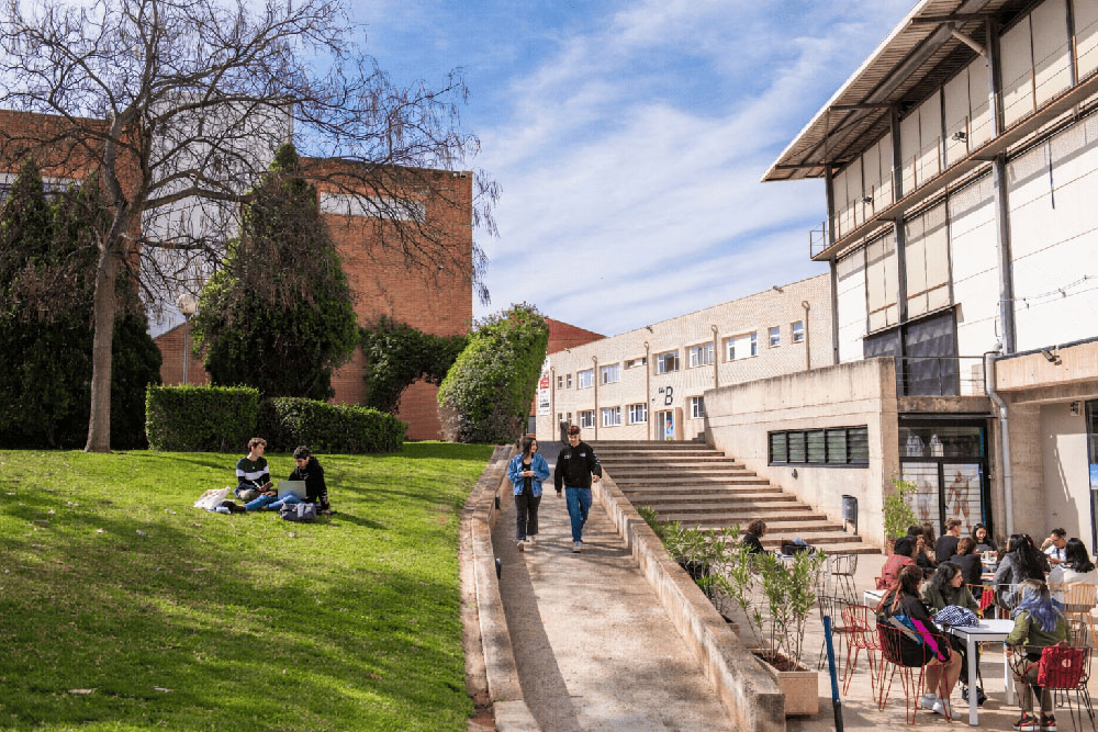 Florida Grup Educatiu potencia Catarroja como Campus Saludable con actividades de bienestar f�sico y emocional