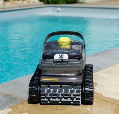 C�mo mantener tu piscina impecable durante todo el a�o