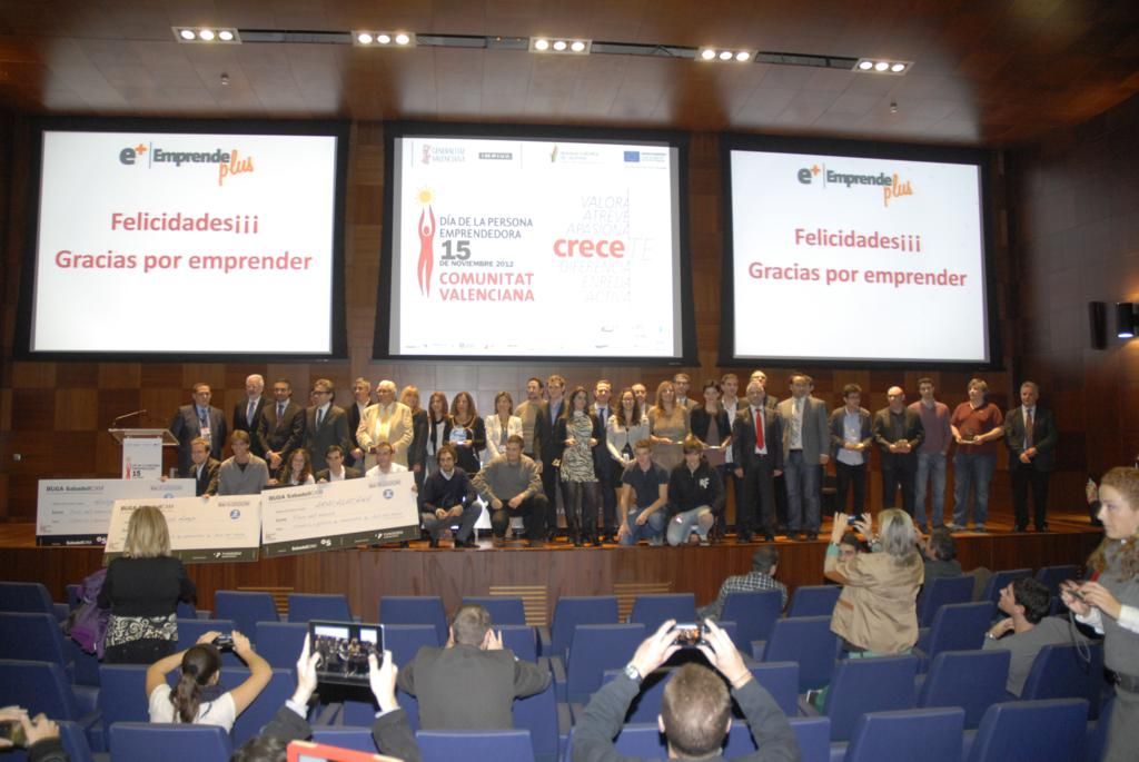 419 Concursos Emprendeplus DPECV2012 Foto de familia