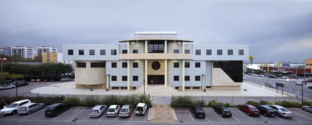 ASCER (Asociaci�n Espa�ola de Fabricantes de Azulejos y Pavimentos Cer�micos)